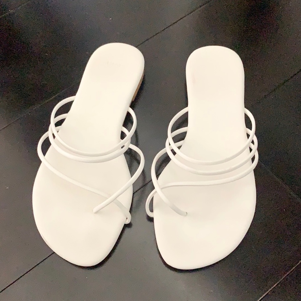 6.5 US White Strappy flat sandals